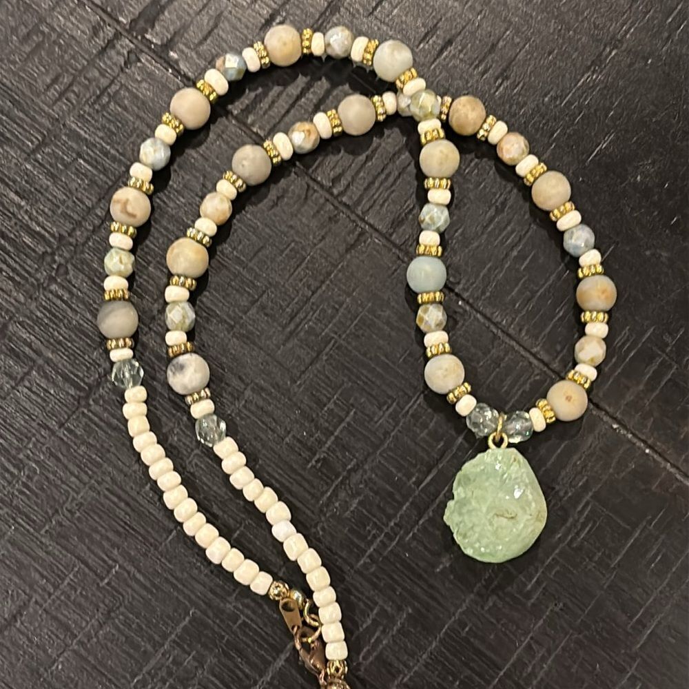 Gemstone Rock Pendant Beaded Vintage Necklace